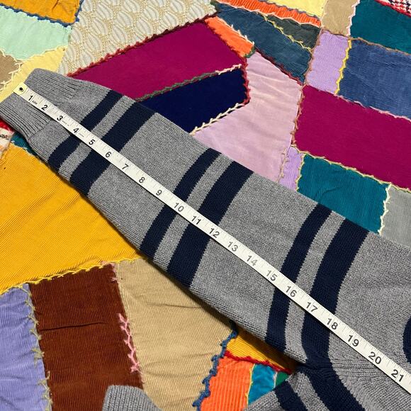 Chaps Grey/Navy Striped Sweater Medium - Picture 6 of 6